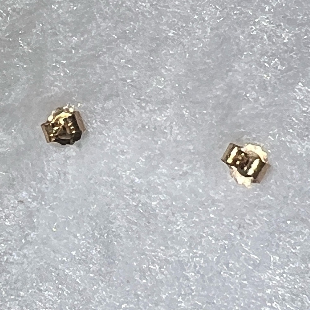 Black hills gold earrings - Picture 3 of 4